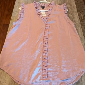 Ann Taylor Sleeveless Pink Top. NWT. Medium.